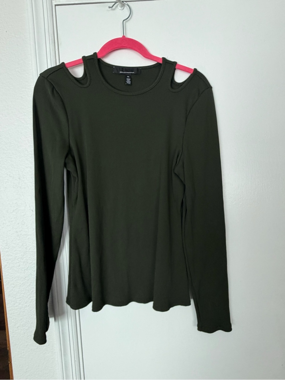 White House Black Market Ribbed Cutout Shoulder Long Sleeve Top